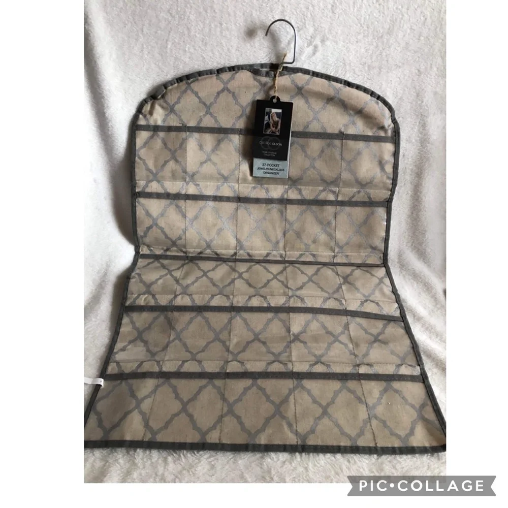 Brand New Candice Olson 37 Pocket Jewelry Organizer